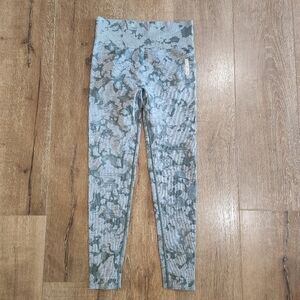 Gymshark Adapt Sage Green Camo Seamless Leggings Athleisure Athletic Gorpcore